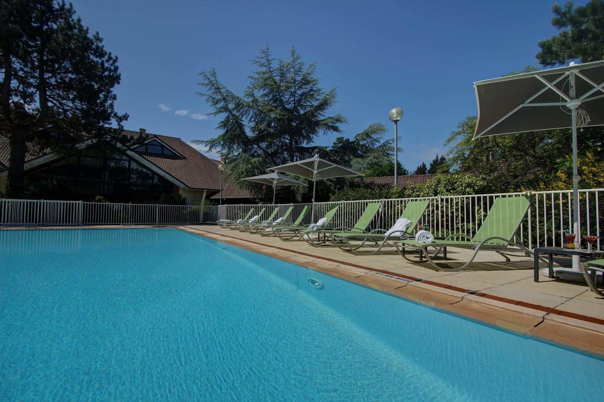 Hotel Du Parc อาร์เดอโล-ปลาจ ภายนอก รูปภาพ